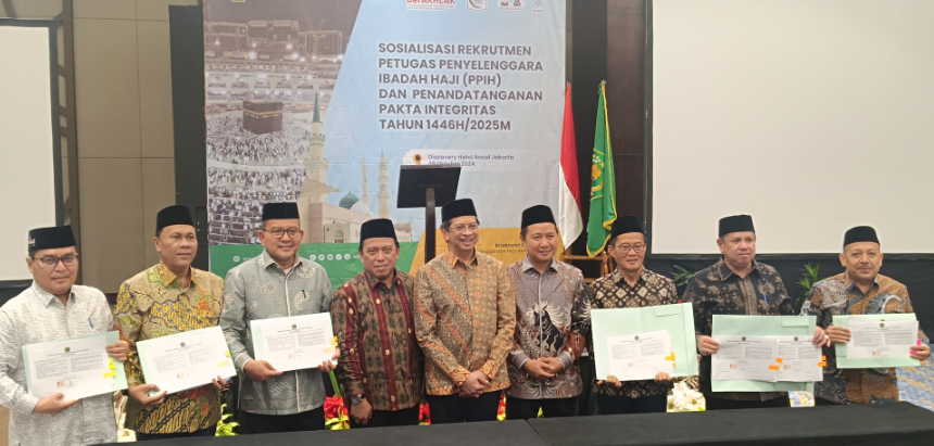 Penandatanganan Pakta Integritas Rekrutmen PPIH 1446 H / 2025 M