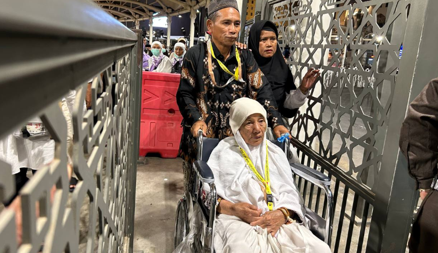 Permudah Akses Bus Shalawat, PPIH Siapkan Jalur Khusus Lansia di Terminal Ajyad