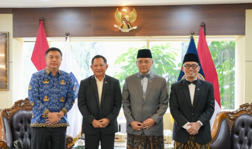 Kemenhaj–Kemendagri Padankan Data Jemaah Haji, Pastikan Antrean Lebih Akurat